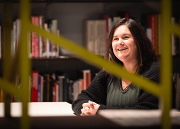 Lara Soares_ diretora artista CAO